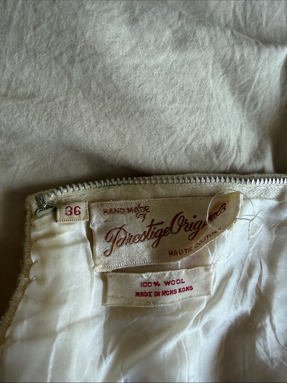 Vintage Handmade Haute Couture Beaded Ivory Sequin Top 100% Wool Size 36 - Picture 15 of 15